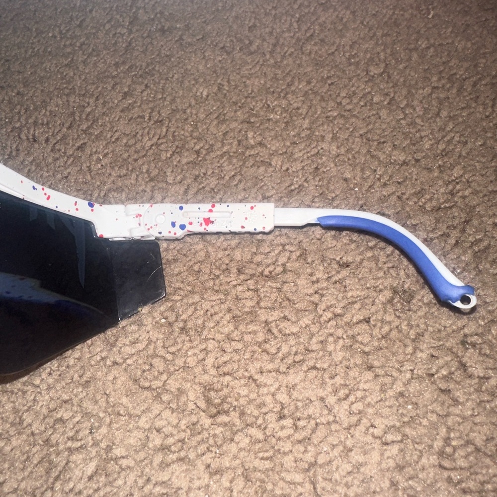 Pit Vipers - image 6